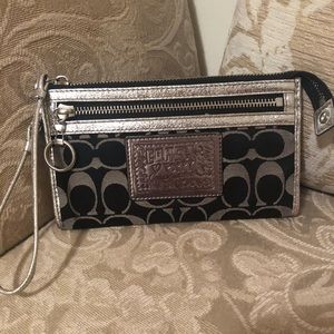 Coach Poppy Collection Wristlet